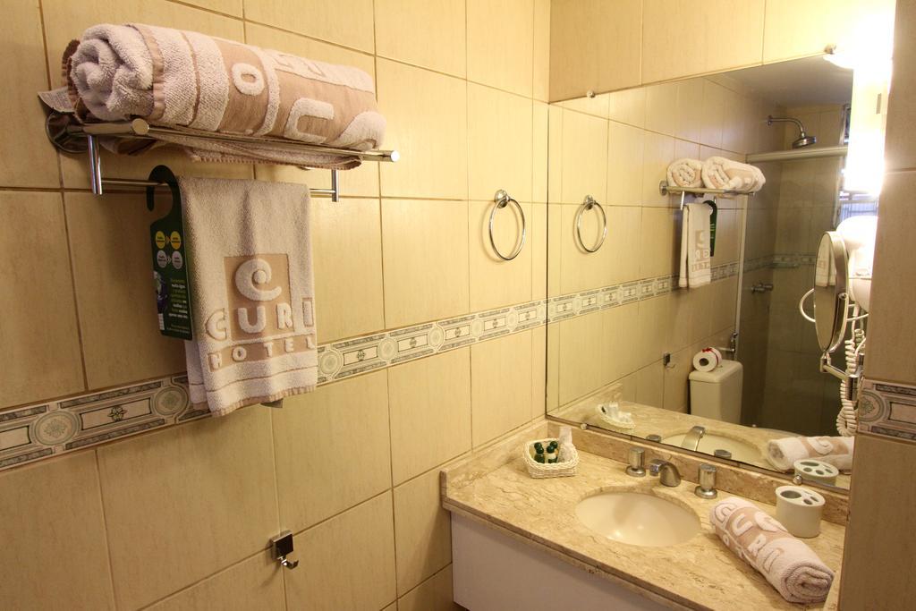 Hotel Curi Executive Pelotas Rum bild